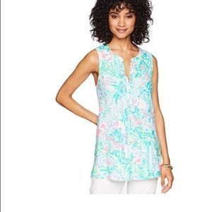 Lilly Pulitzer Sarasota tunic in On Parade print!